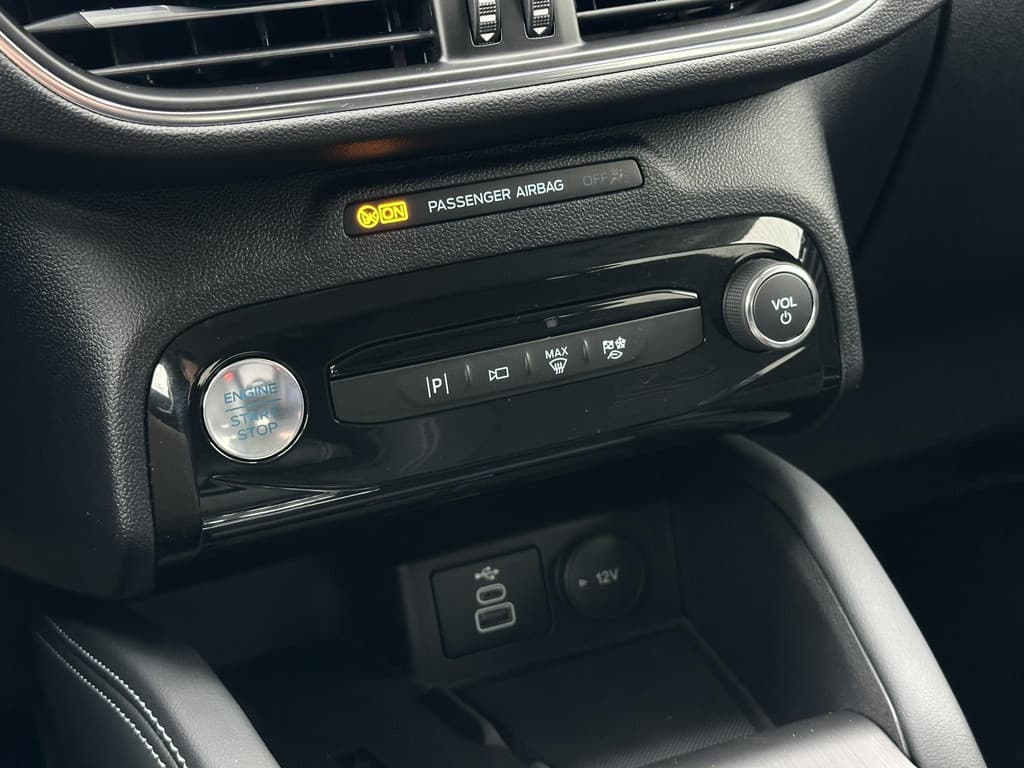 Ford Kuga 2.5 PHEV Active X thumbnail 23