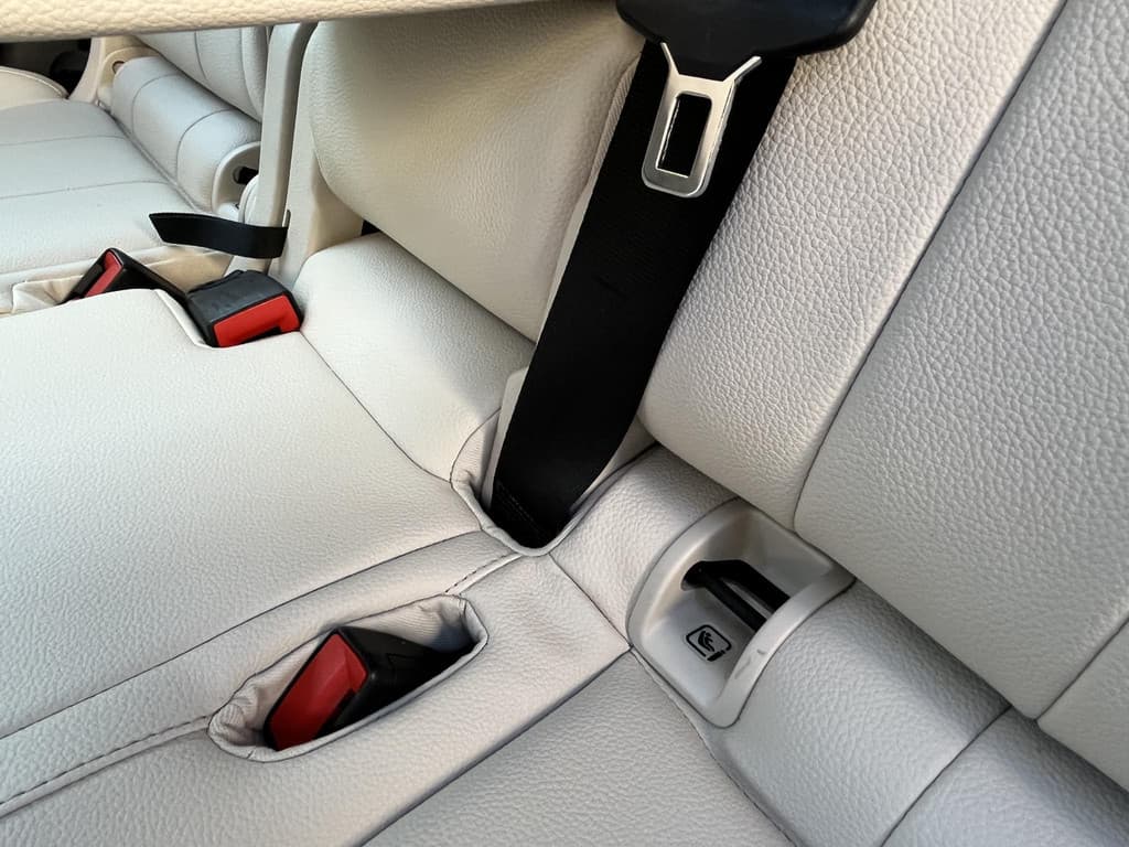 Mercedes-Benz GLB 200 Business Solution Luxury thumbnail 20