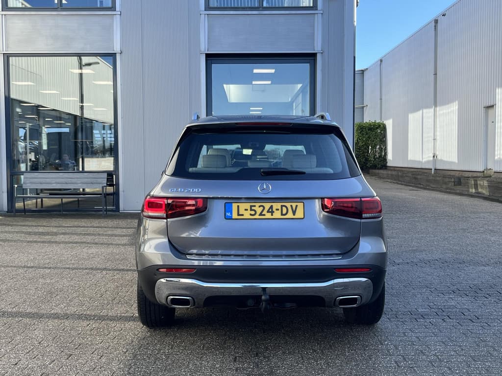 Mercedes-Benz GLB 200 Business Solution Luxury thumbnail 44