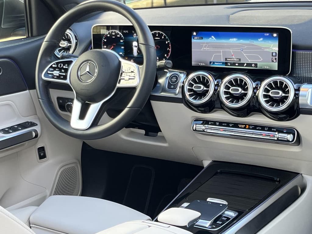 Mercedes-Benz GLB 200 Business Solution Luxury thumbnail 85
