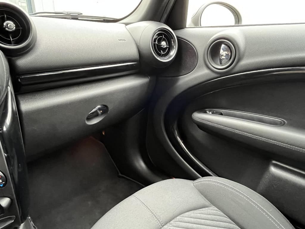 MINI Countryman 1.6 One Pepper thumbnail 60