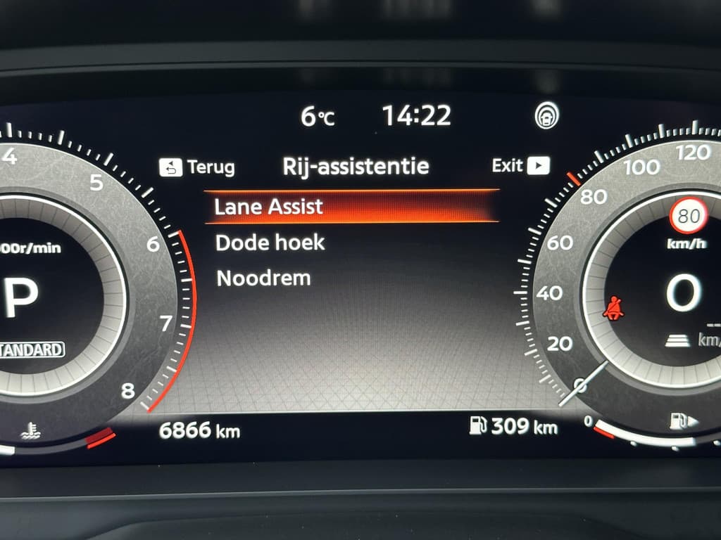 Nissan QASHQAI 1.3 MHEV Xtronic Tekna Plus thumbnail 63