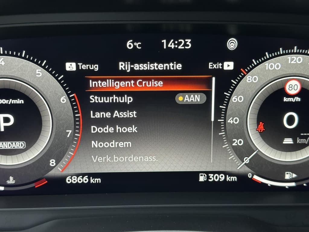 Nissan QASHQAI 1.3 MHEV Xtronic Tekna Plus thumbnail 68