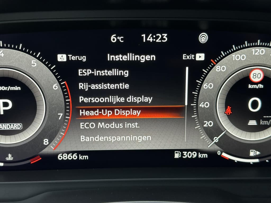 Nissan QASHQAI 1.3 MHEV Xtronic Tekna Plus thumbnail 71