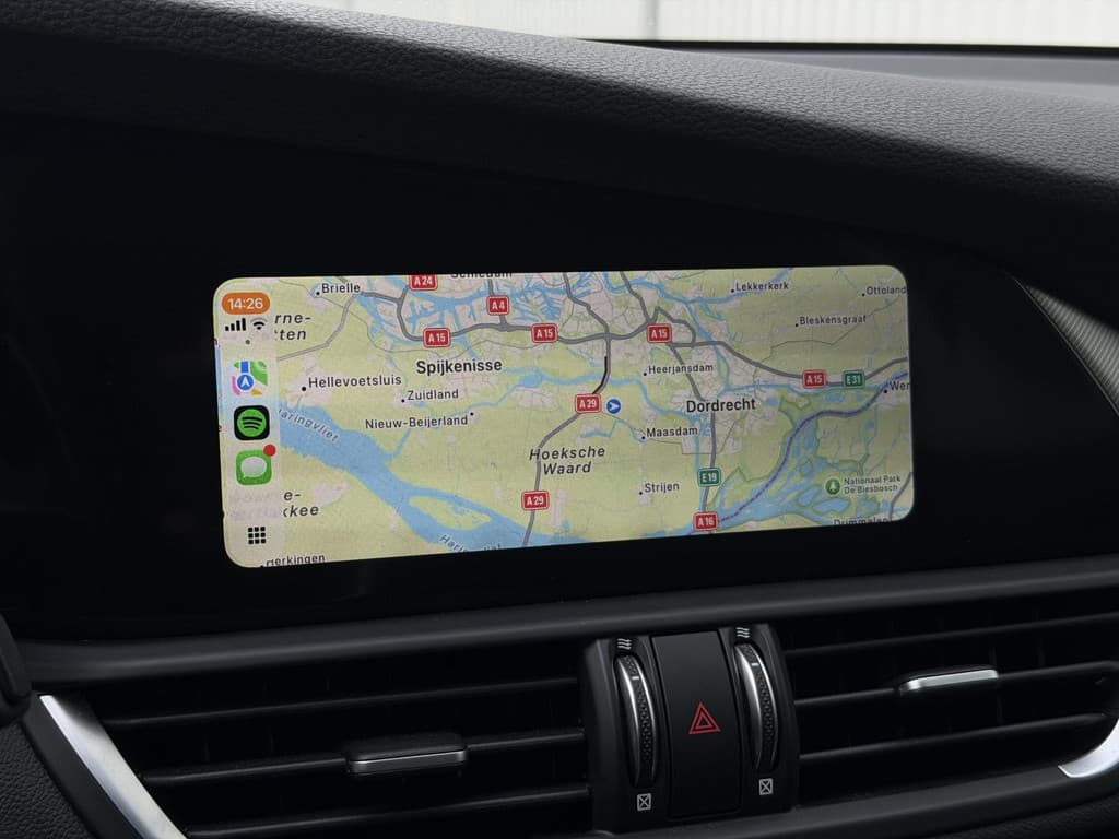 Alfa Romeo Giulia 2.0T Sprint thumbnail 16