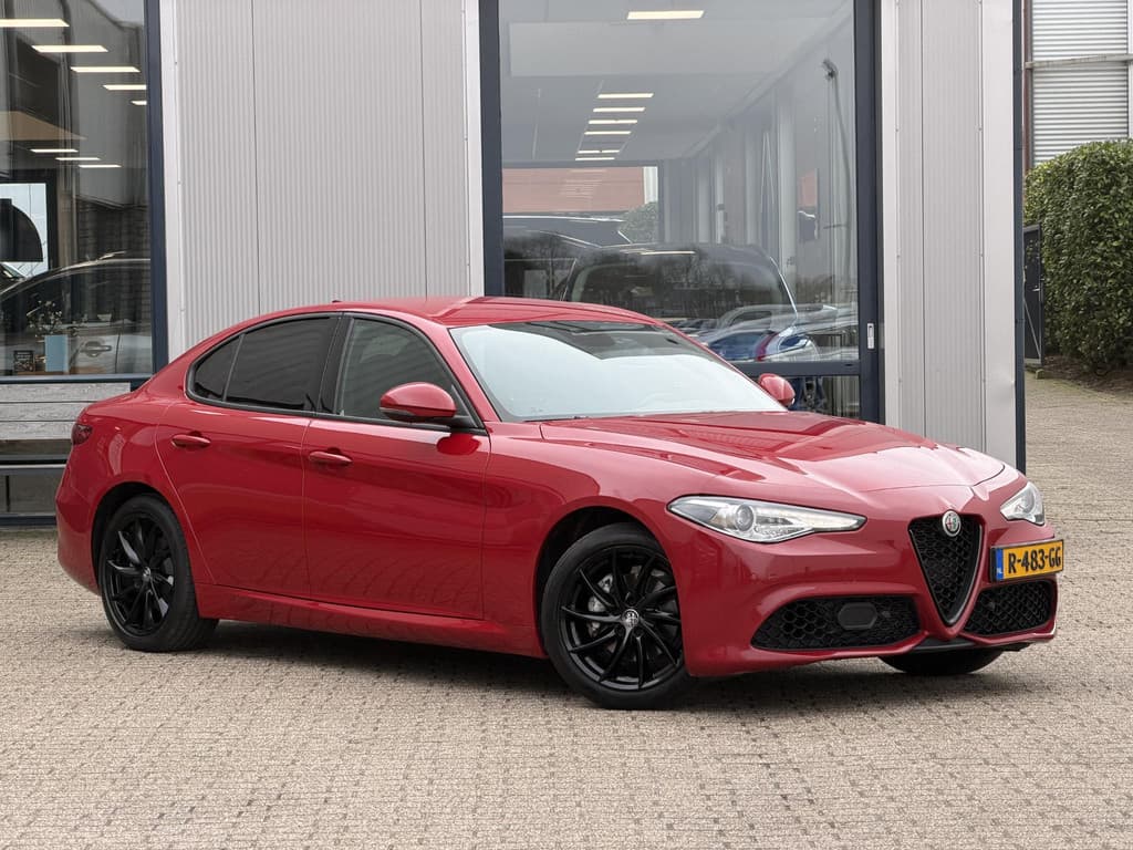 Alfa Romeo Giulia 2.0T Sprint thumbnail 18