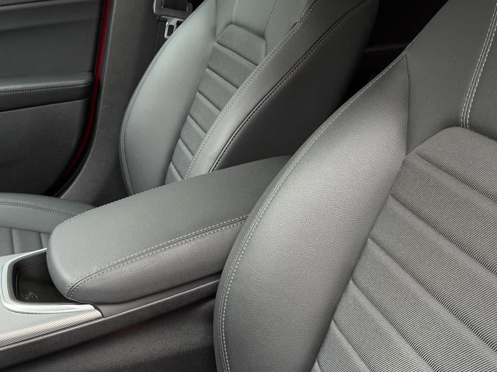 Alfa Romeo Giulia 2.0T Sprint thumbnail 24