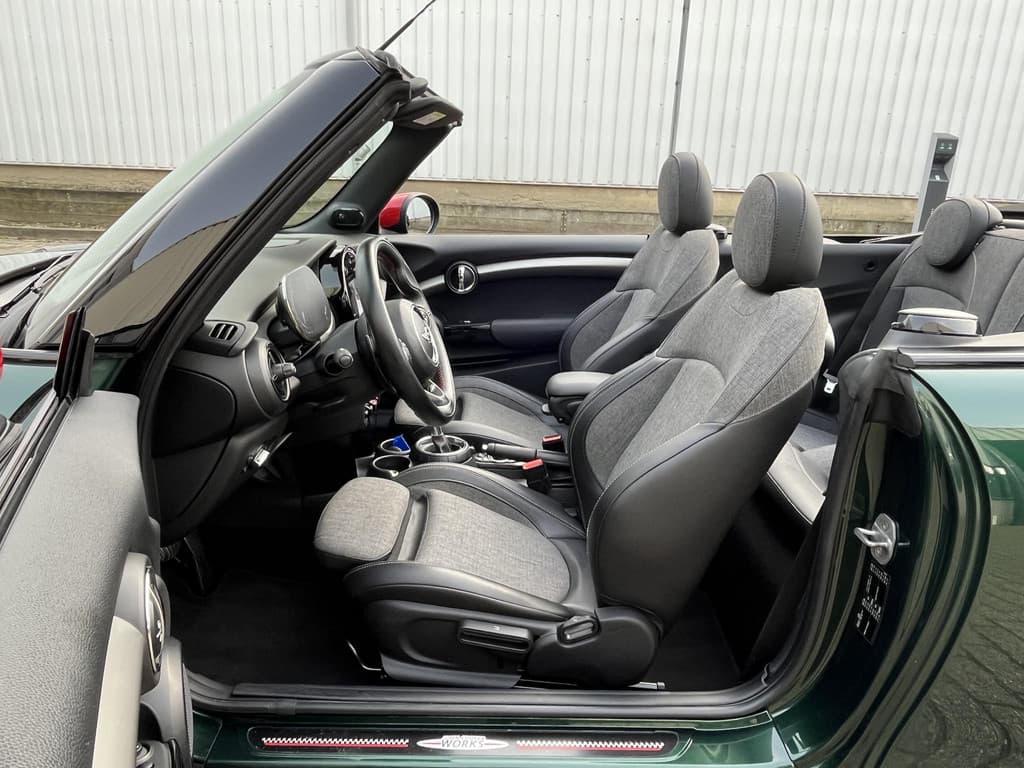 MINI Cabrio 2.0 John Cooper Works Chili thumbnail 18