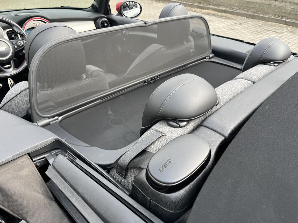 MINI Cabrio 2.0 John Cooper Works Chili thumbnail 24