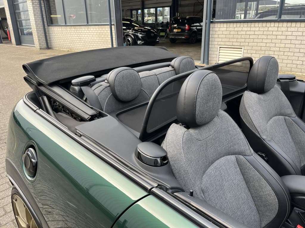 MINI Cabrio 2.0 John Cooper Works Chili thumbnail 28