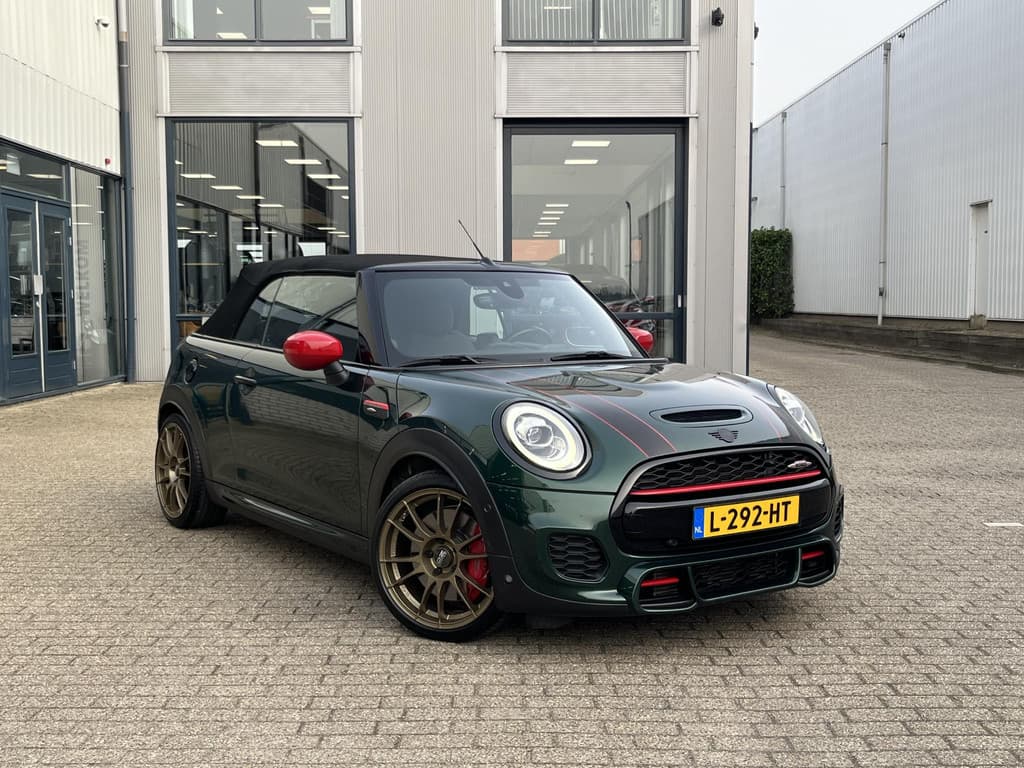 MINI Cabrio 2.0 John Cooper Works Chili thumbnail 39