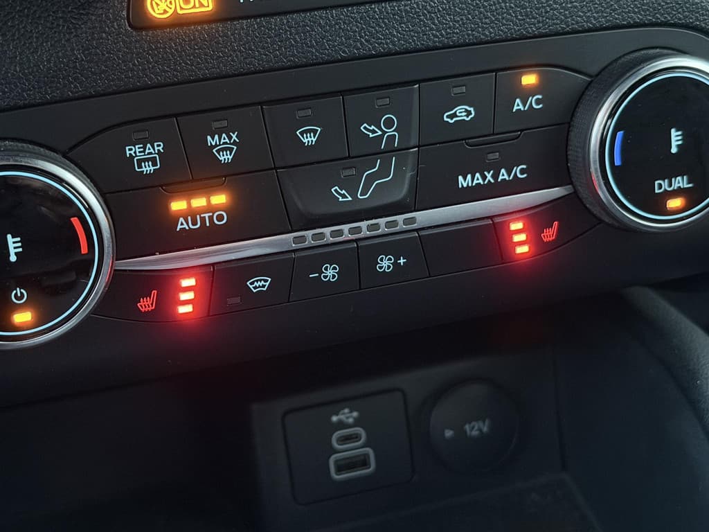 Ford Kuga 2.5 PHEV ST-Line X thumbnail 16