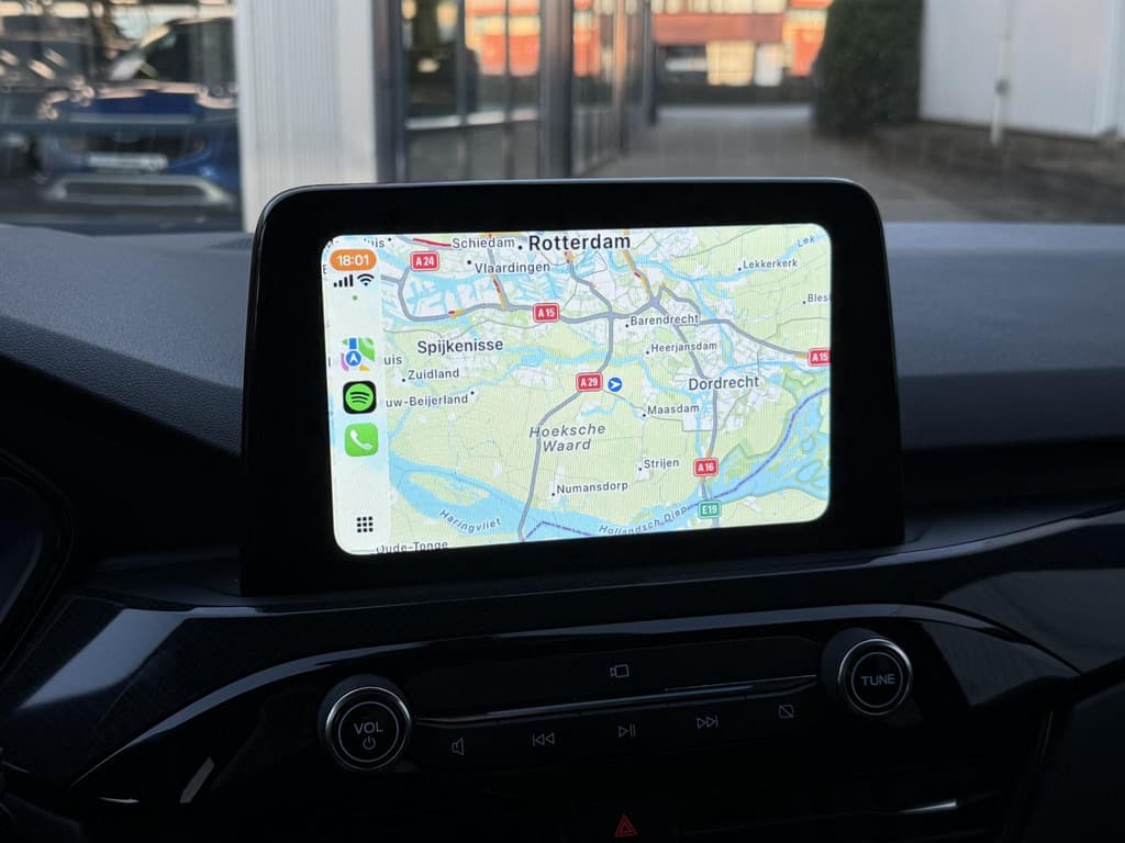 Ford Kuga 2.5 PHEV ST-Line X thumbnail 21