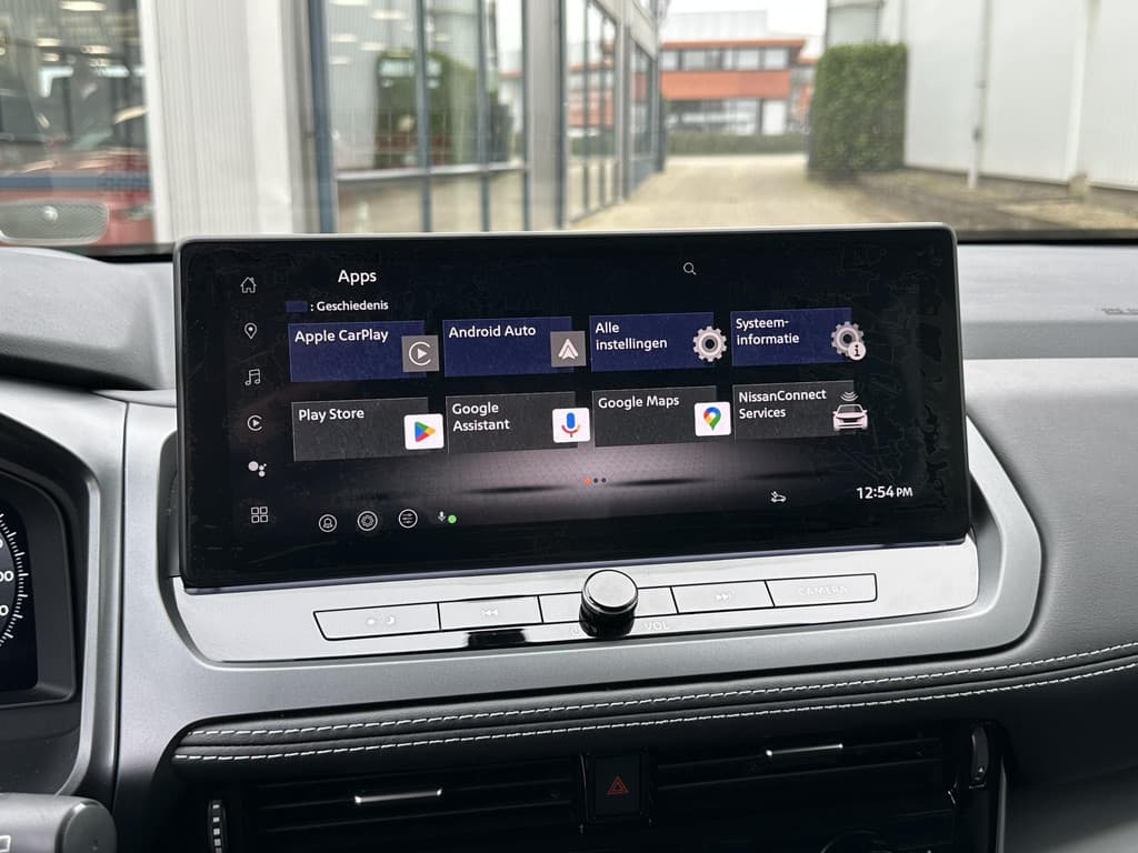 Nissan QASHQAI 1.3 MHEV Xtronic N-Connecta thumbnail 18