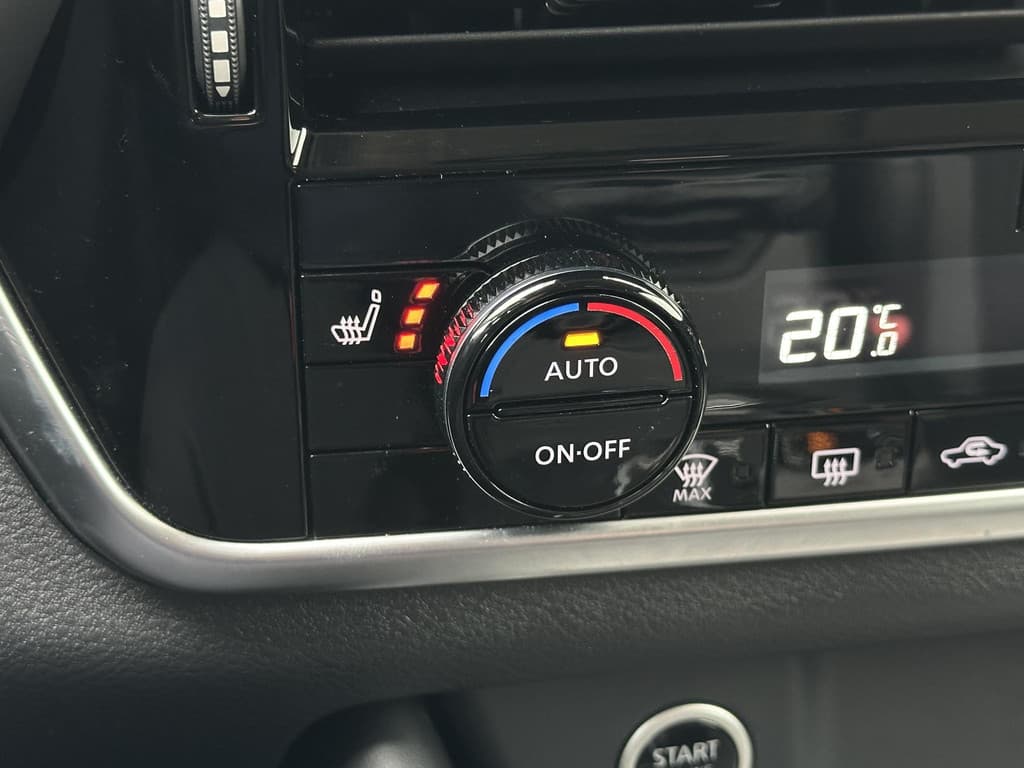 Nissan QASHQAI 1.3 MHEV Xtronic N-Connecta thumbnail 27