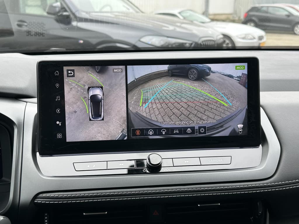 Nissan QASHQAI 1.3 MHEV Xtronic N-Connecta thumbnail 42