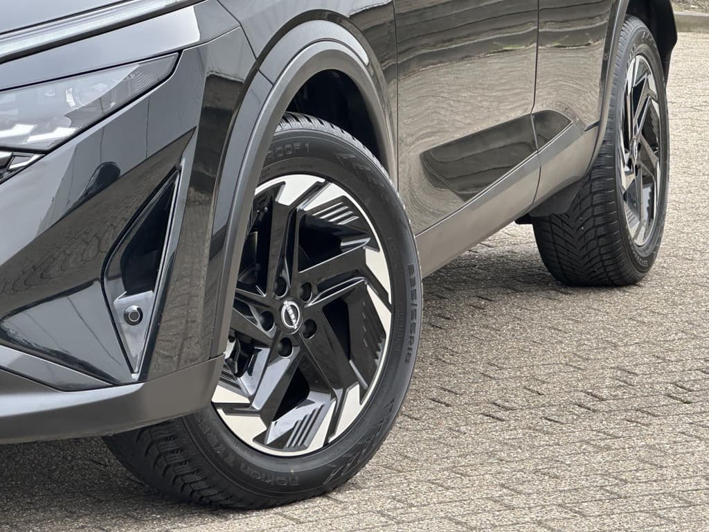 Nissan QASHQAI 1.3 MHEV Xtronic N-Connecta thumbnail 8