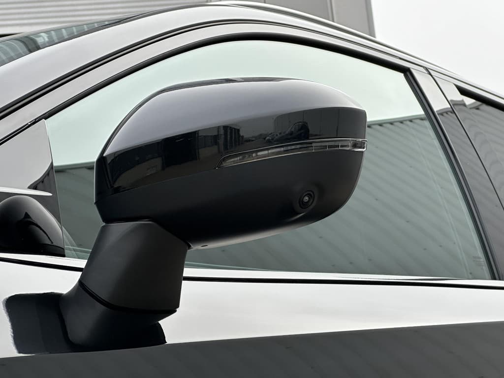 Nissan QASHQAI 1.3 MHEV Xtronic N-Connecta thumbnail 9