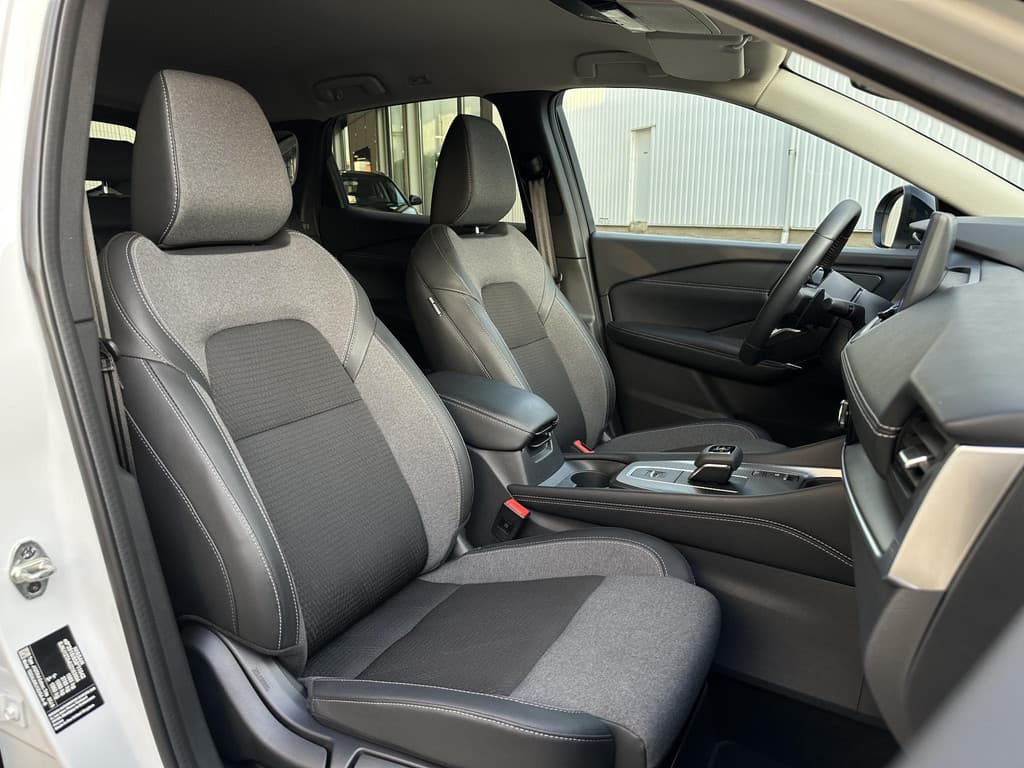 Nissan QASHQAI 1.3 MHEV Xtronic N-Connecta thumbnail 15