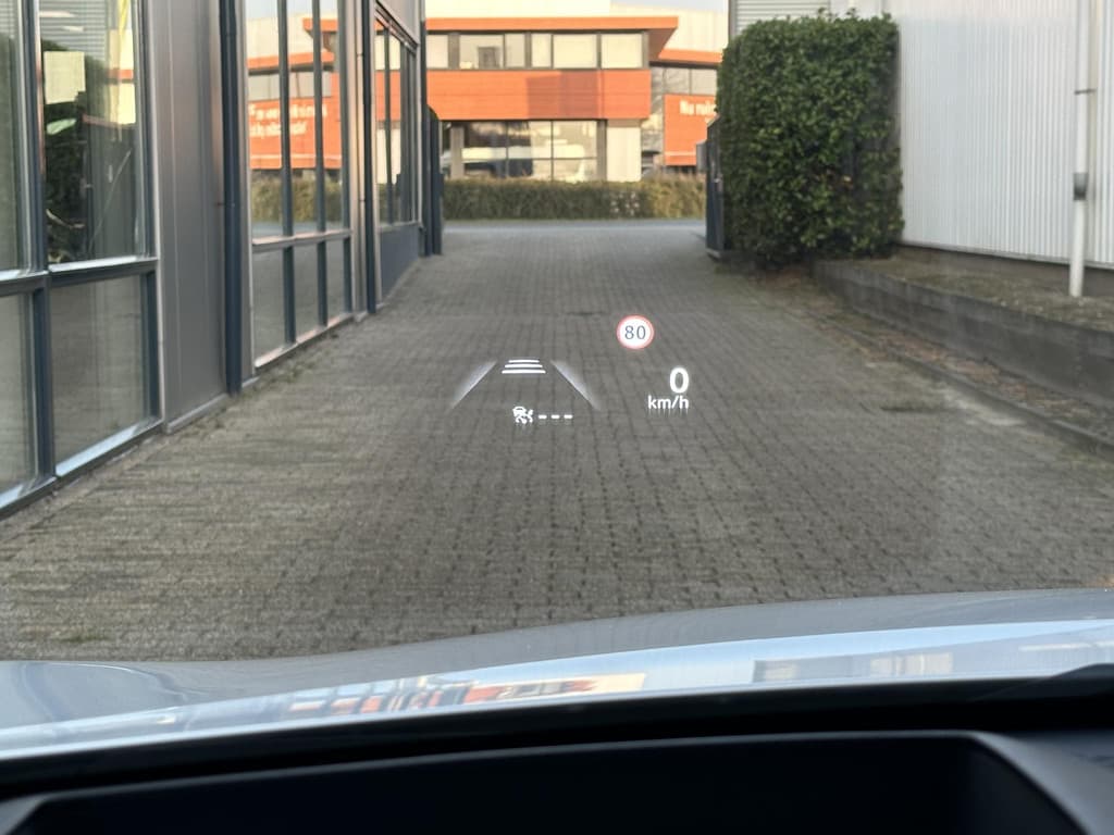 Nissan QASHQAI 1.3 MHEV Xtronic N-Connecta thumbnail 4