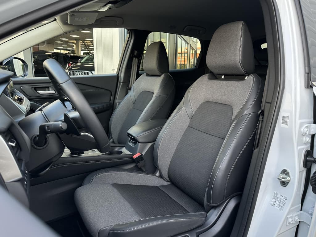 Nissan QASHQAI 1.3 MHEV Xtronic N-Connecta thumbnail 8