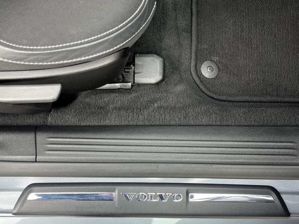 Volvo V40 2.0 T3 Momentum thumbnail 28