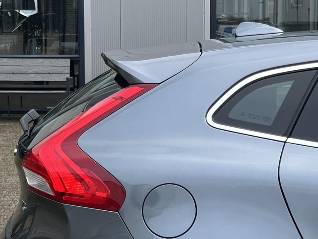Volvo V40 2.0 T3 Momentum thumbnail 48
