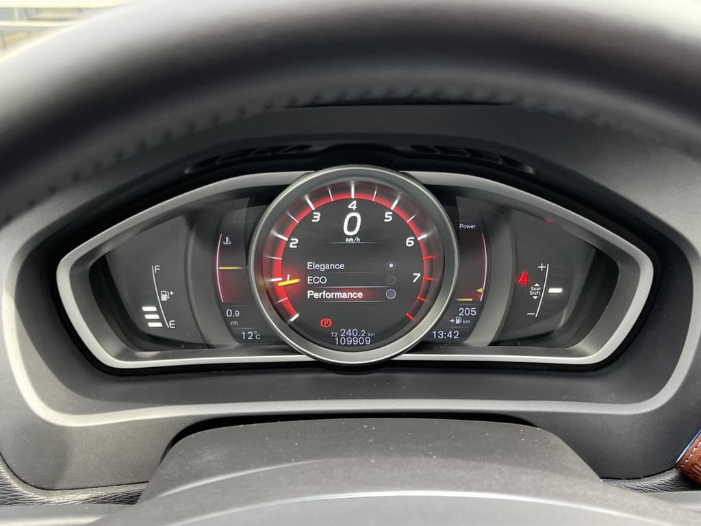 Volvo V40 2.0 T3 Momentum thumbnail 57