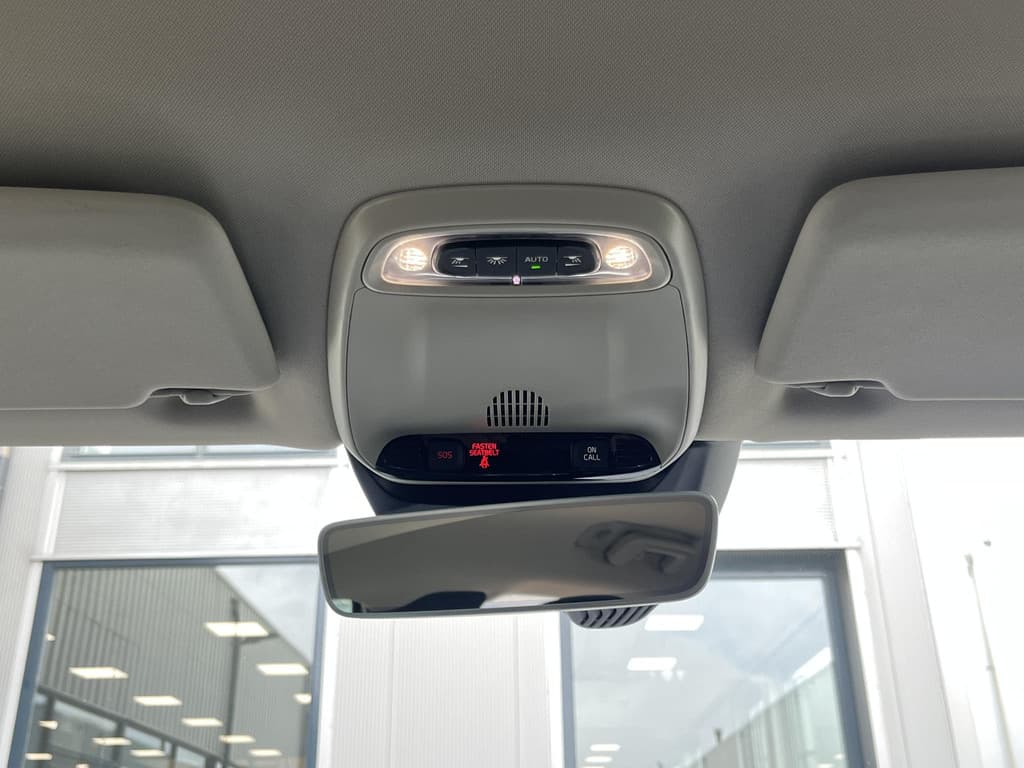 Volvo V40 2.0 T3 Momentum thumbnail 60