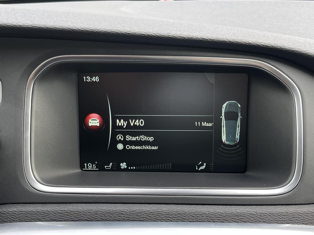 Volvo V40 2.0 T3 Momentum thumbnail 76