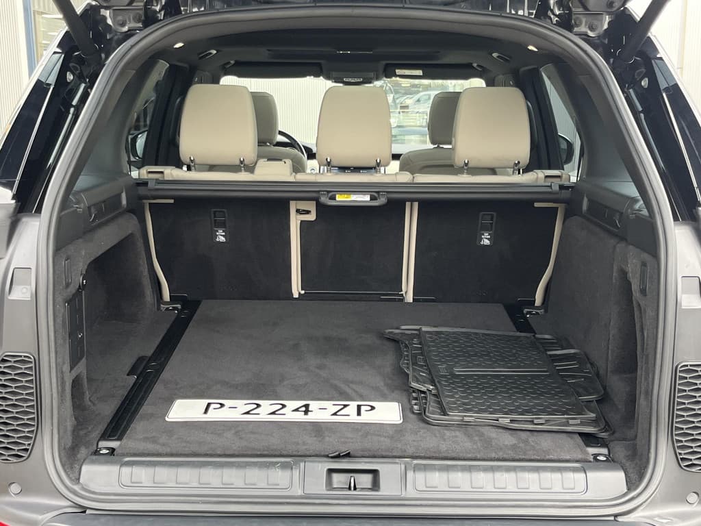 Land Rover Discovery 2.0 Si4 SE thumbnail 25