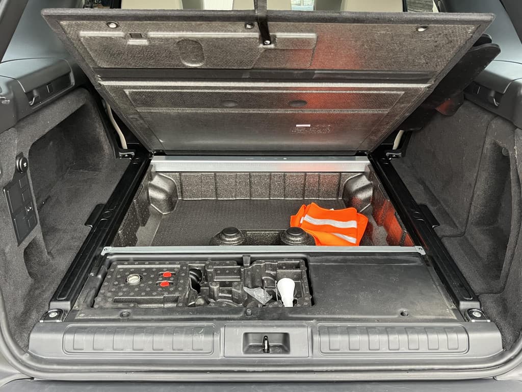 Land Rover Discovery 2.0 Si4 SE thumbnail 26