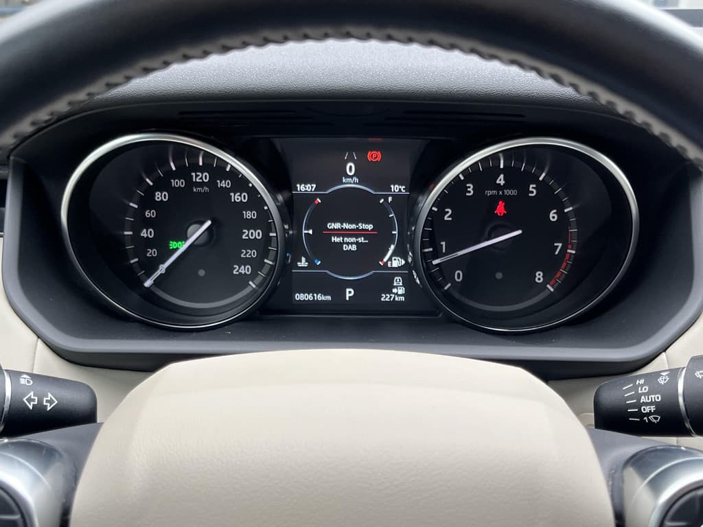 Land Rover Discovery 2.0 Si4 SE thumbnail 4