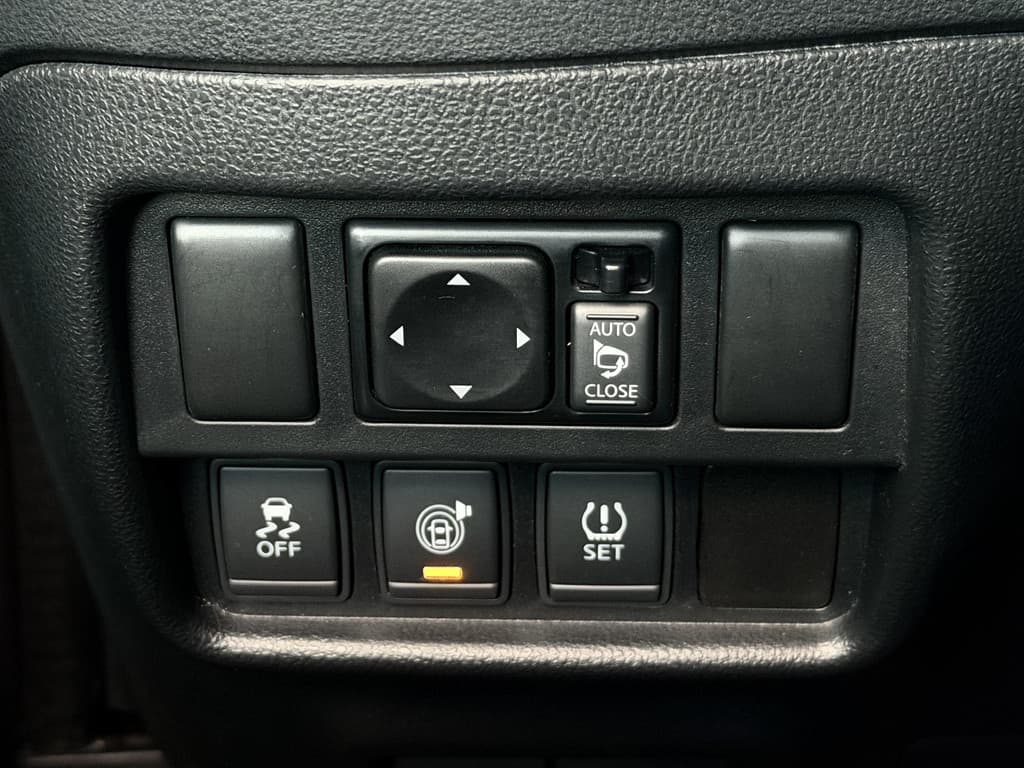 Nissan Juke 1.6 Tekna thumbnail 25