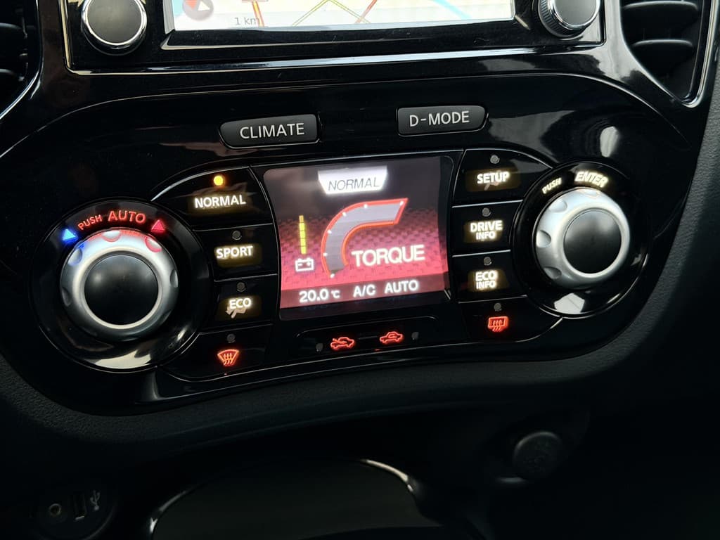 Nissan Juke 1.6 Tekna thumbnail 39