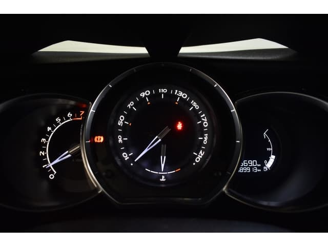 Citroën DS3 Cabrio 1.2 VTi CHIC SPORT thumbnail 21