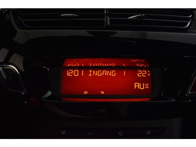 Citroën DS3 Cabrio 1.2 VTi CHIC SPORT thumbnail 26