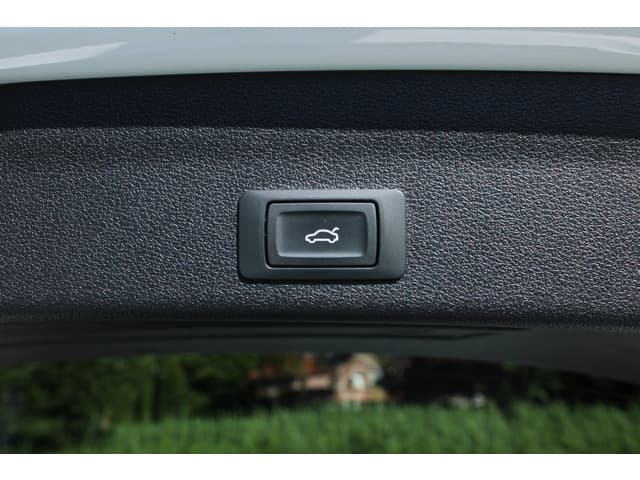 Audi A6 Avant 50 TFSI e 300PK QUATTRO BUSINESS EDITION thumbnail 19