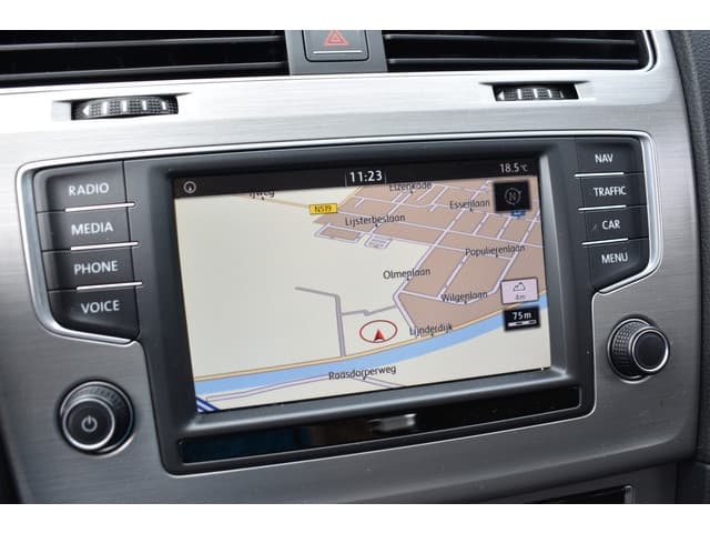 Volkswagen Golf Variant 1.4 TSI 125PK BUSINESS CONNECTED R-LINE thumbnail 30