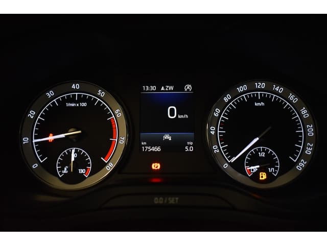 ŠKODA Karoq 1.5 TSI 150PK ACT BUSINESS EDITION PLUS thumbnail 21