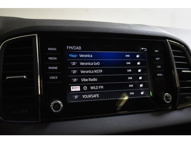 ŠKODA Karoq 1.5 TSI 150PK ACT BUSINESS EDITION PLUS thumbnail 28