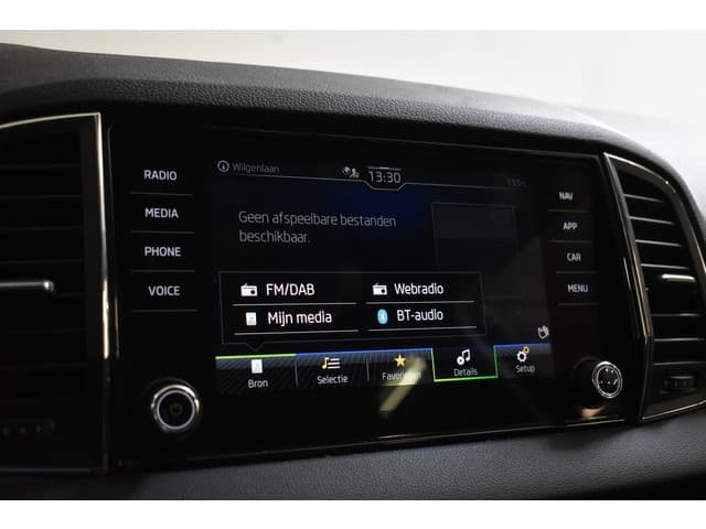 ŠKODA Karoq 1.5 TSI 150PK ACT BUSINESS EDITION PLUS thumbnail 29