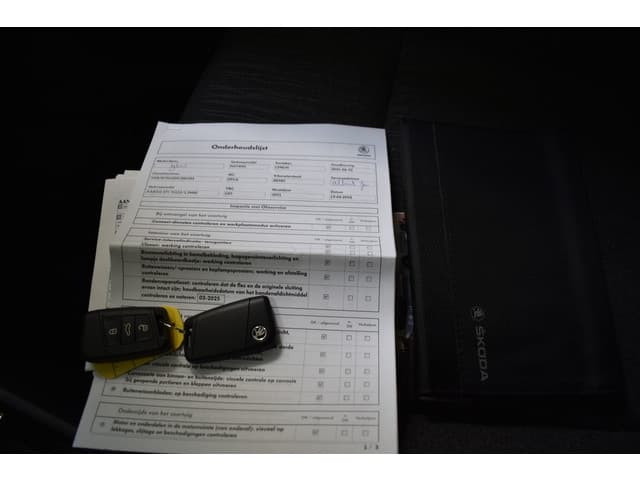 ŠKODA Karoq 1.5 TSI 150PK ACT BUSINESS EDITION PLUS thumbnail 35