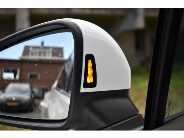 Volkswagen Touareg 3.0 TSi eHybrid ATMOSPHERE 4MOTION thumbnail 37