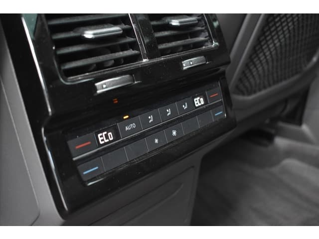 Volkswagen Touareg 3.0 TSi eHybrid ATMOSPHERE 4MOTION thumbnail 46