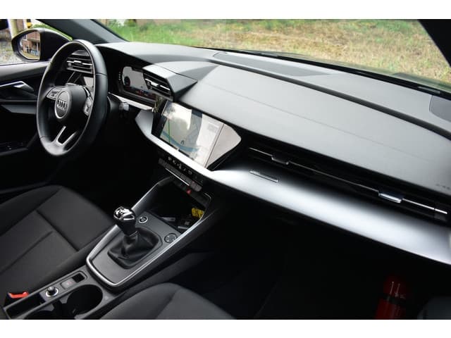 Audi A3 Sportback 30 TFSI PRO LINE thumbnail 16