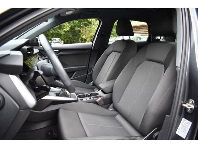 Audi A3 Sportback 30 TFSI PRO LINE thumbnail 17