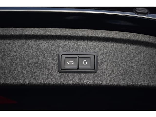 Audi A3 Sportback 2.0 TFSI S3 QUATTRO 310PK S-TRONIC S3-SPORT thumbnail 12