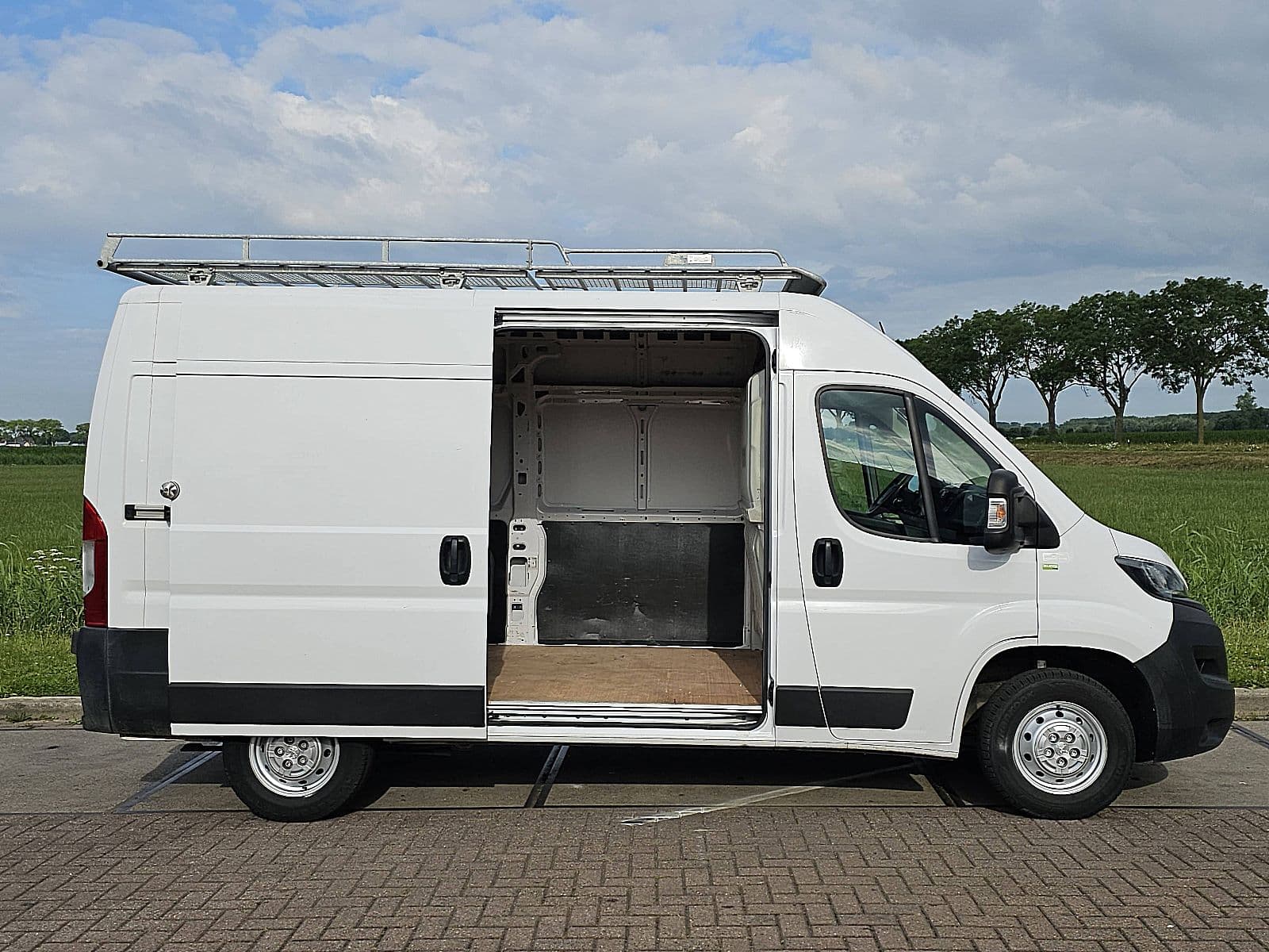 Peugeot Boxer thumbnail 16