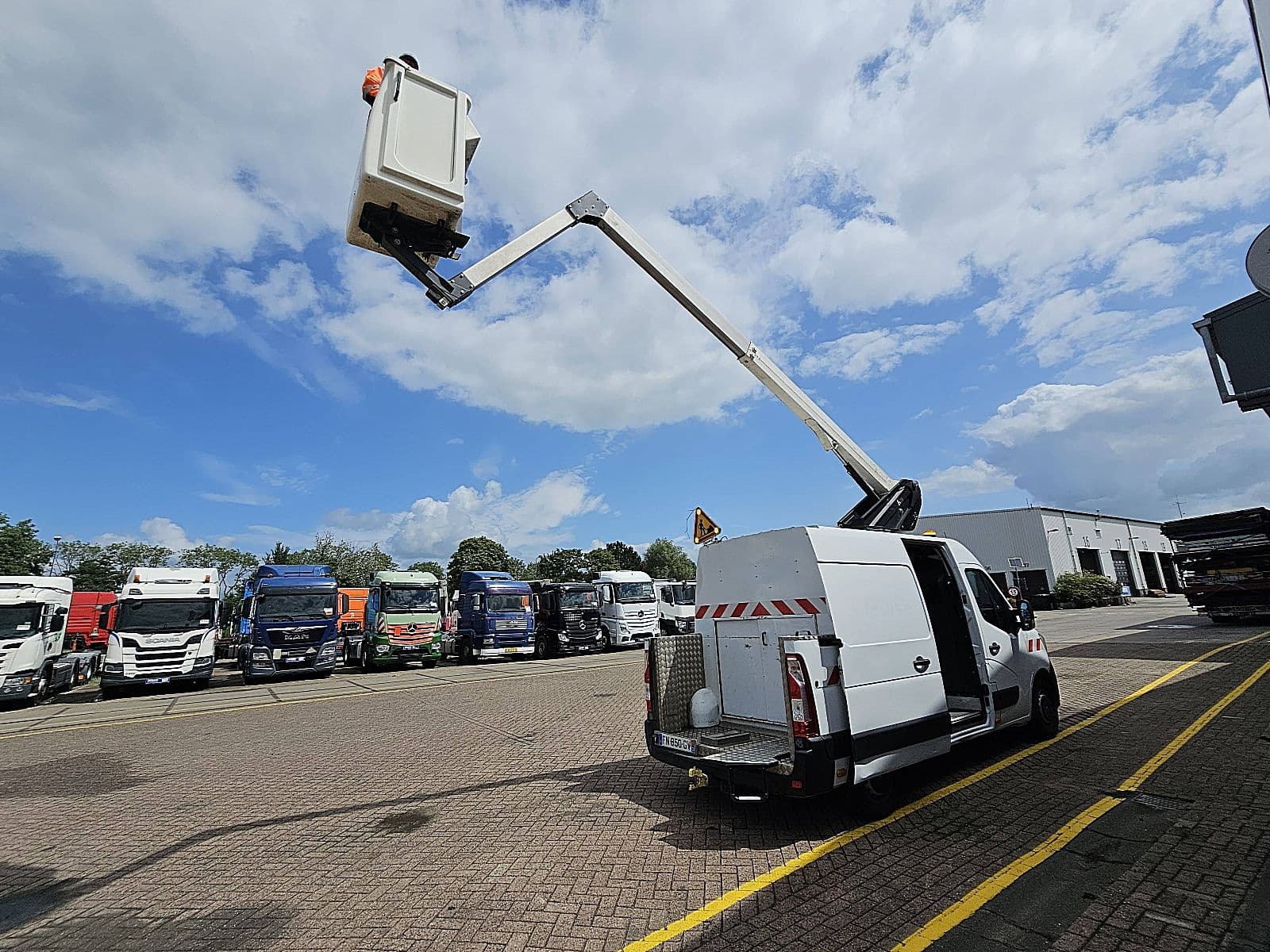 Renault Master thumbnail 16